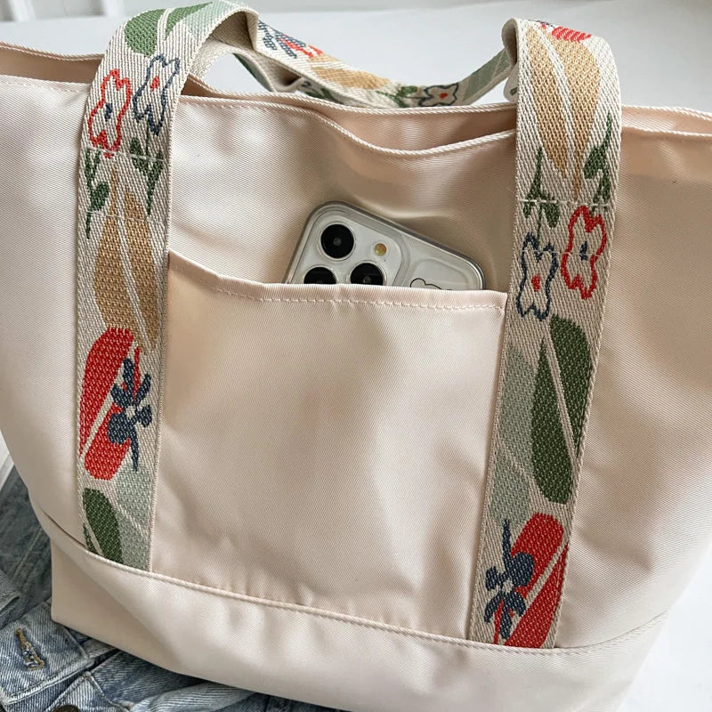 Nylon Shoulder Crossbody Bags For Women Water Resistant Floral Strap Large Capacity