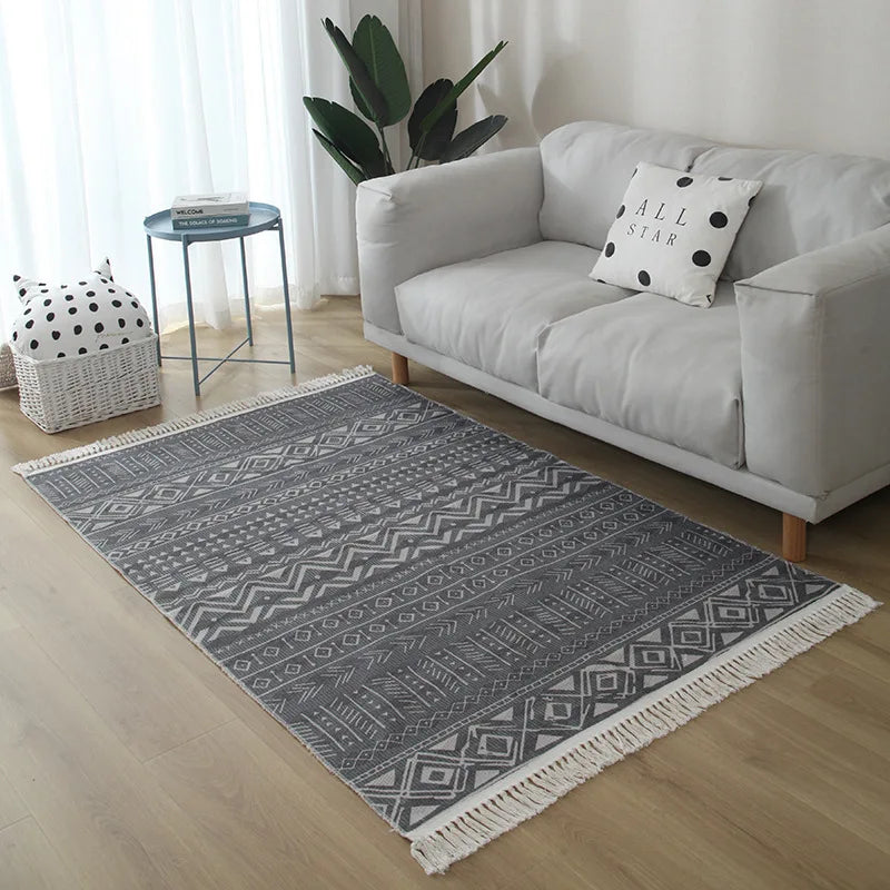 Modern Nordic Kilim Rug – Geometric, Versatile Washable