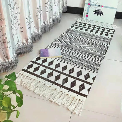 Bohemian Cotton-Linen Rug – Mandala Print, Fade-Resistant Versatile