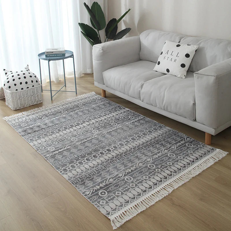 Modern Nordic Kilim Rug – Geometric, Versatile Washable
