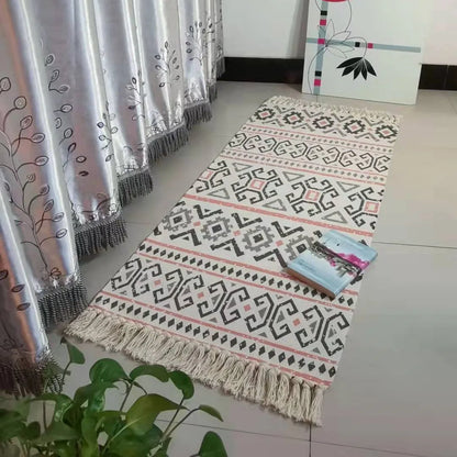 Bohemian Cotton-Linen Rug – Mandala Print, Fade-Resistant Versatile