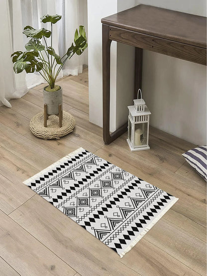Modern Geometric Floor Rug – Anti-Slip &amp; Durable