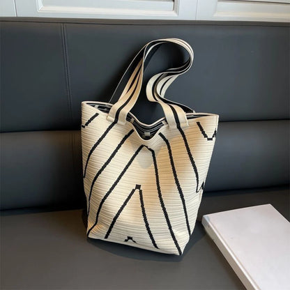 Women’s Striped Canvas Hobo Shoulder Bag – Zipper Bucket Tote for Daily & Travel Use