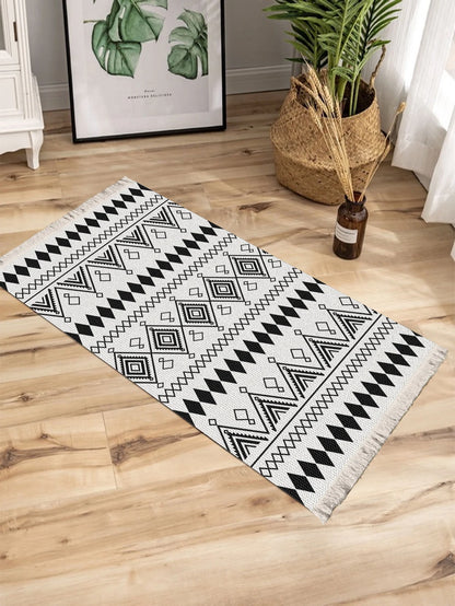 Modern Geometric Floor Rug – Anti-Slip &amp; Durable
