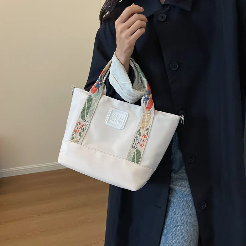 Nylon Shoulder Crossbody Bags For Women Water Resistant Floral Strap Large Capacity