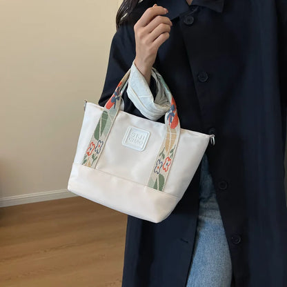 Nylon Shoulder Crossbody Bags For Women Water Resistant Floral Strap Large Capacity
