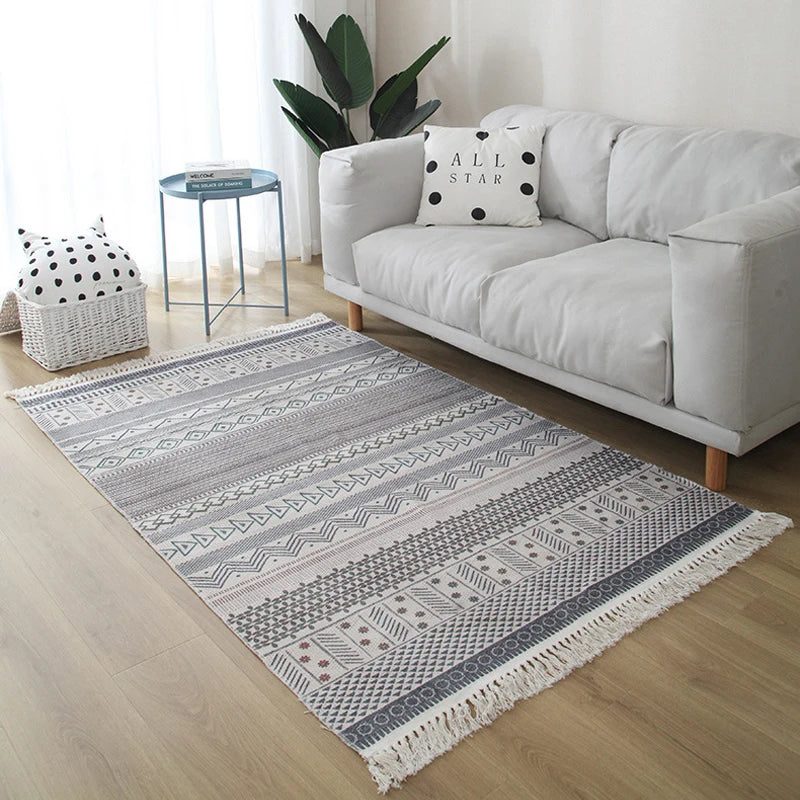 Modern Nordic Kilim Rug – Geometric, Versatile Washable